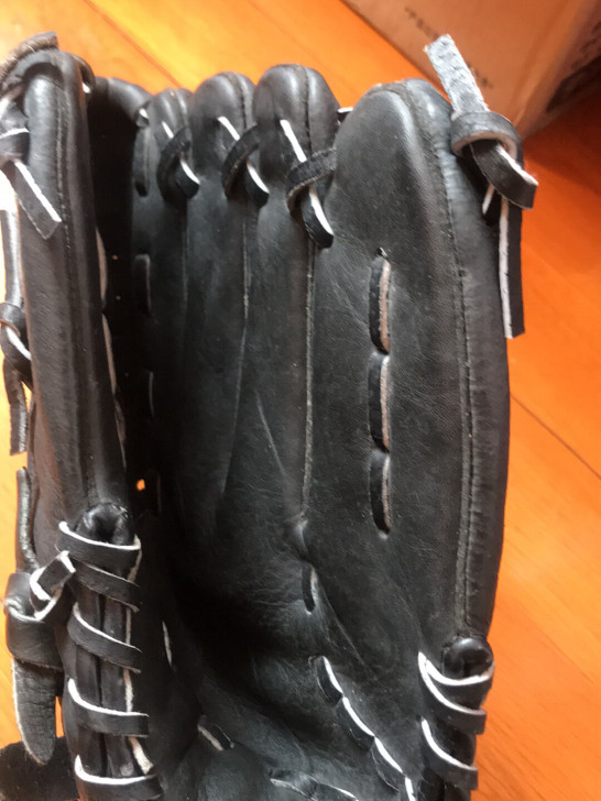 耐克11寸棒球手套,样品处理,瑕疵建议的请...