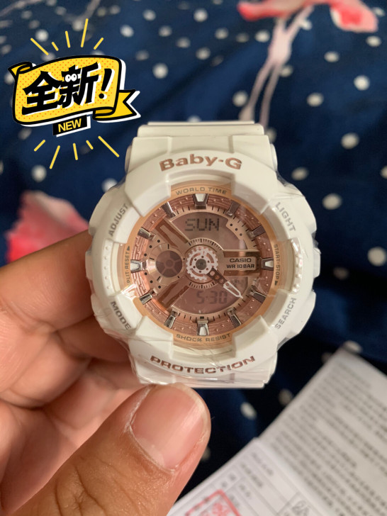 实体店刚买的手表,碍于直男老公给买的礼物,...