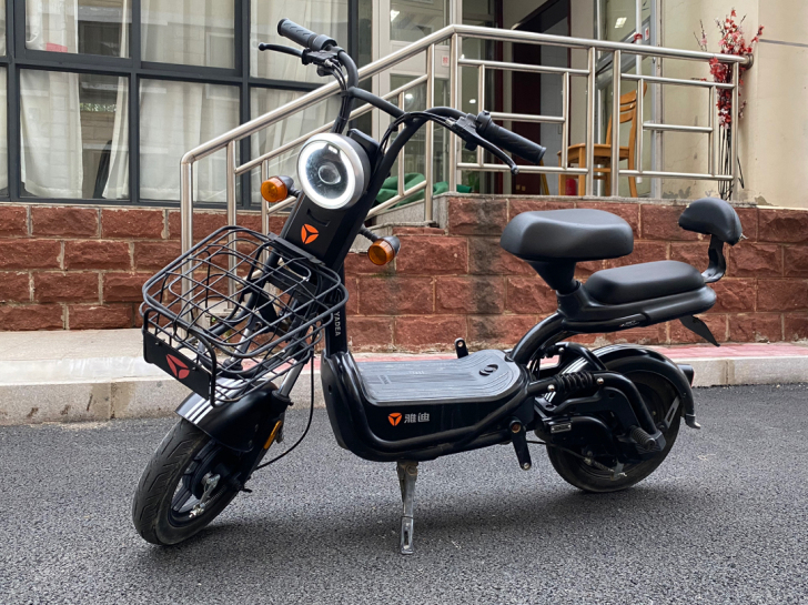 雅迪电动车