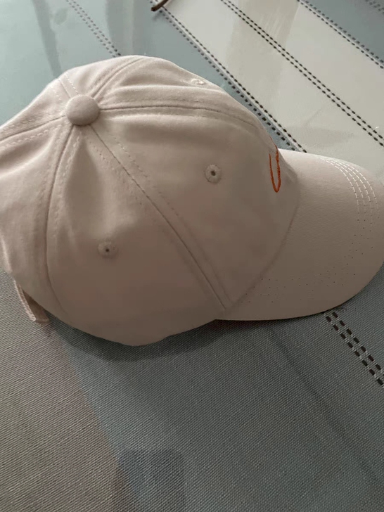 贝纳登 帽子