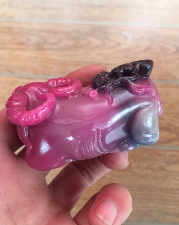 南非苏纪石,舒俱来牛气冲天俏色巧雕童子牧牛...