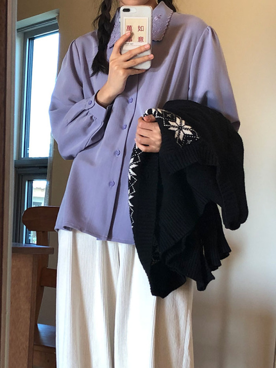 2021年春季复古刺绣立领衬衫女设计感小众...