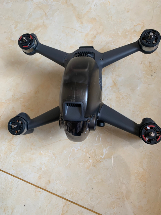 大疆FPV 单机身，裸机 裸机。。。 飞行...