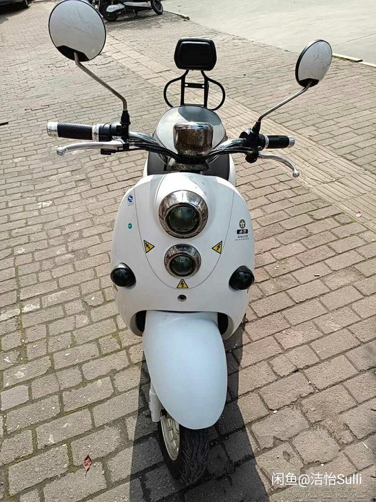 瓷校，小刀小龟王电动车，大电瓶，新轮胎，豪...