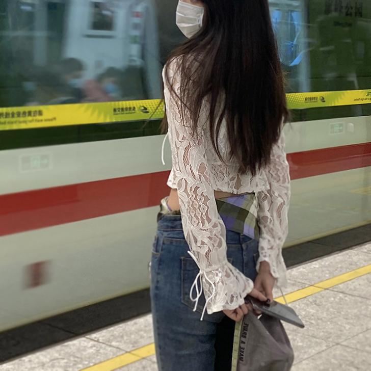 一闵 蕾丝雪纺衫