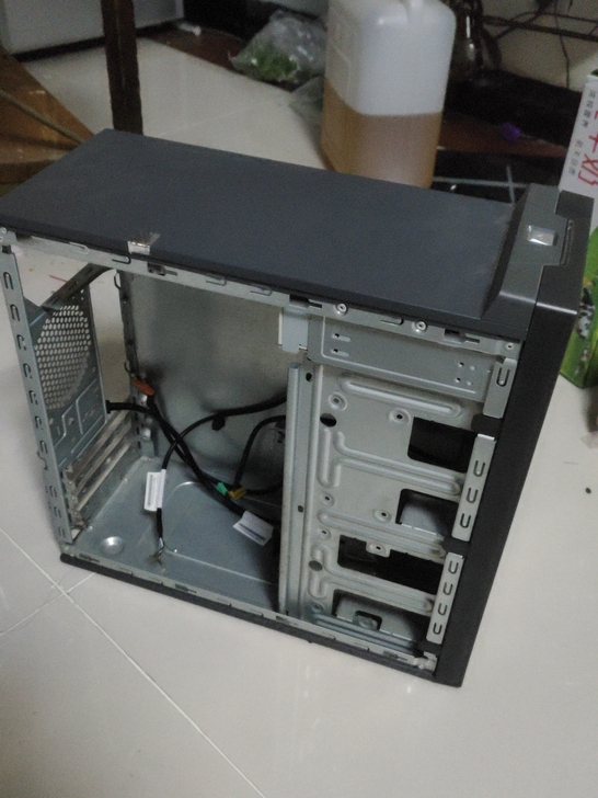 联想主机外壳，电源可以装个。自用的