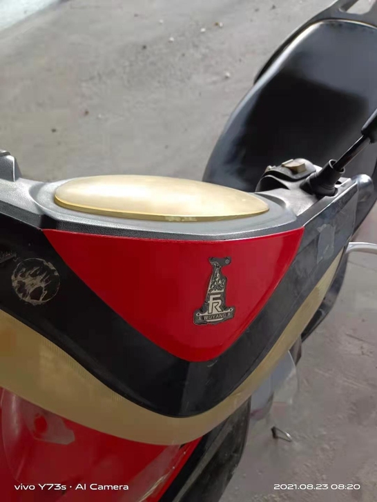 有一辆动力十足的五羊牌电动车，60伏！全新...