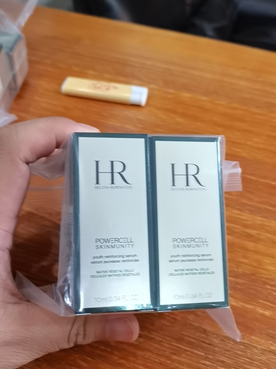 赫莲娜绿宝瓶精华  10ml