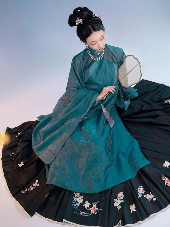 【正品出租-汉服】重回汉唐 金玉满堂 大全...