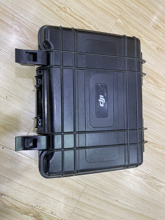 大疆X5R镜头手持套装，成色99新.带航空...