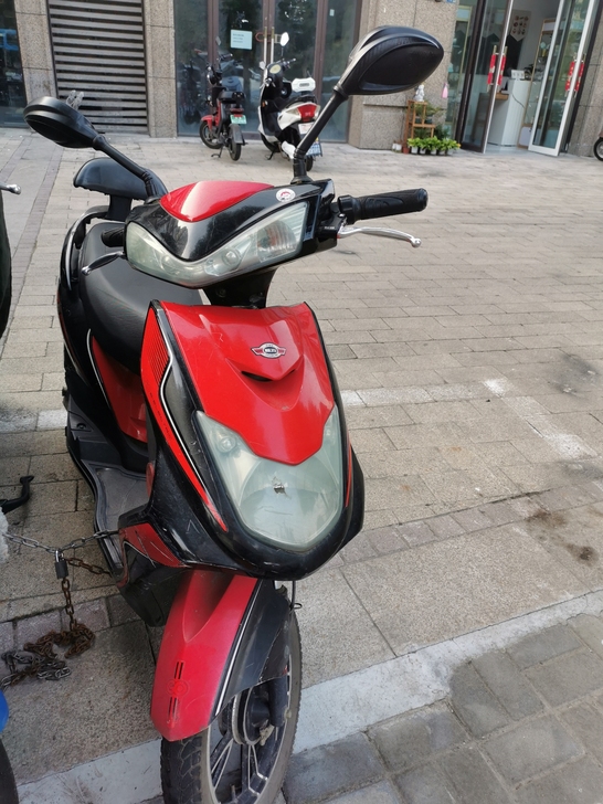 48v爱玛红色二手电动车