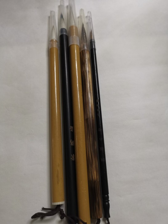 紫鹤斋毛笔 紫鹤斋大中小各种口径毛笔 紫狼...