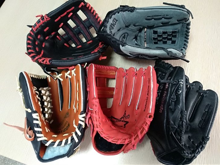 棒球手套垒球手套