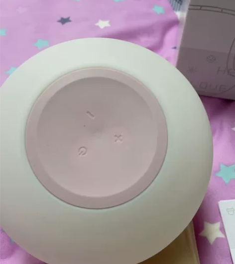 全新蓝牙音箱，未使用过，外包装有点脏 感兴...