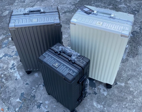 外贸出口日本漫游拉杆箱20寸登机箱24寸旅...