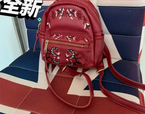 新款韩版女包刺绣双肩包 酒红色 几乎全新 ...
