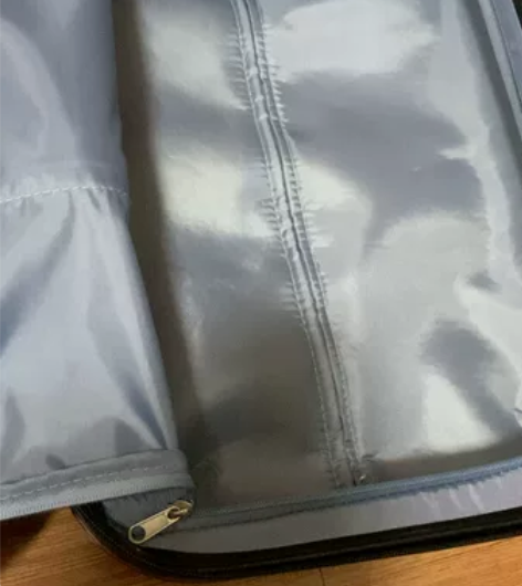 闲置行李箱21寸 有意转出 仅限自提 感兴...