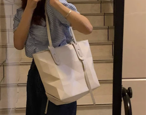 包包女2021上课单肩包小众几何菱格托特包...