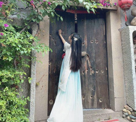 【十三余 小豆蔻儿】M码[珍珠少女-银临联...