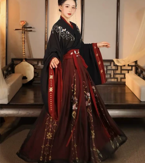 6米摆，云芳晴绾星辰汉服女中国风交领齐腰襦...