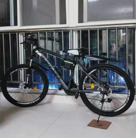 急售！！全新山地车自行车变速男女学生单车轻...