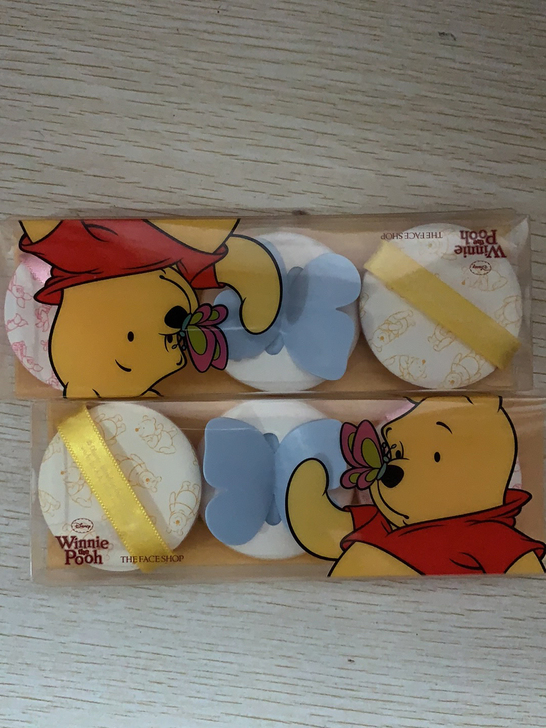 菲诗小铺维尼限量气垫粉扑。超可爱 一组3个