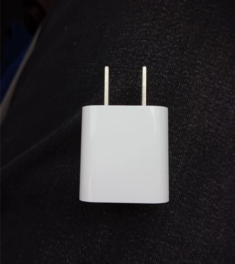 iPhone原装5V1A充电头 送原装线，...