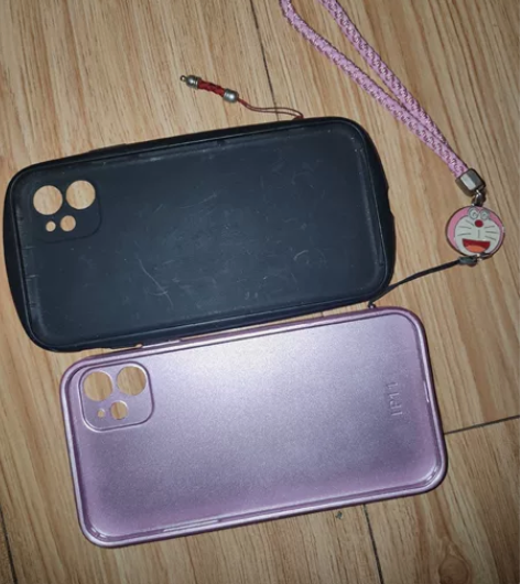 苹果11手机外壳八九成新，更换手机用不上了...