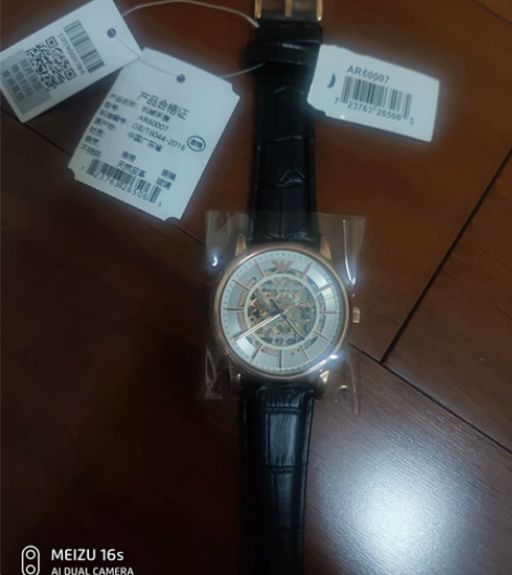 阿玛尼（Emporio Armani)手表...