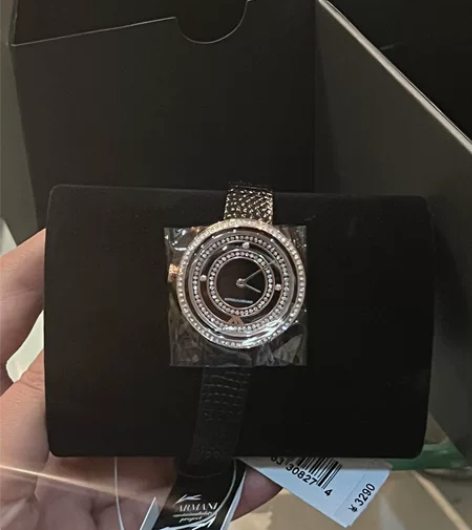 阿玛尼皇冠满天星手表 最新款！真的很好看，...
