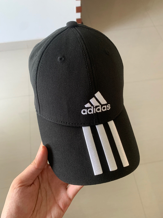 adidas帽子 鸭舌帽