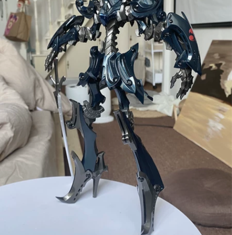 五星物语 造型村 GTM黑骑士 保持了原有...