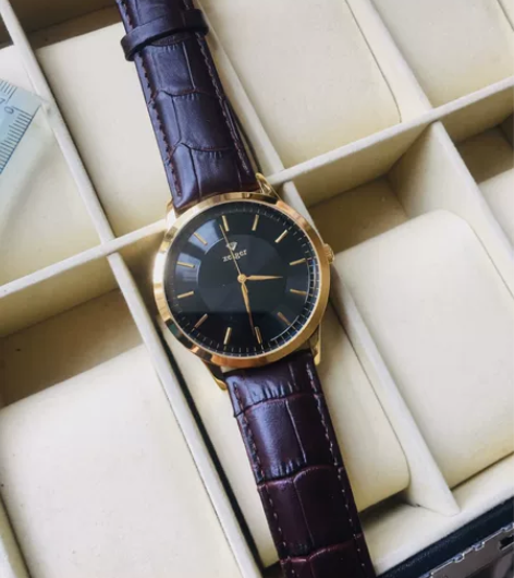 亏本处理香港外贸公司男士手表腕表男表皮带休...