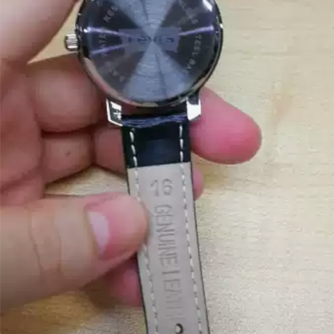 李维斯（Levis）真皮带日历石英女式手表...