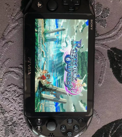 PSV2000 PSV黑色 裸机一台和一个...