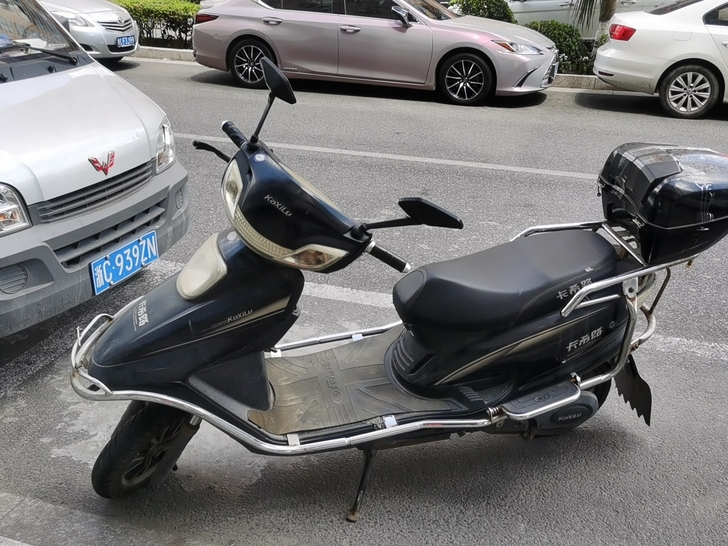 一手电动车，卡西路。目前开的少了，所以转让...