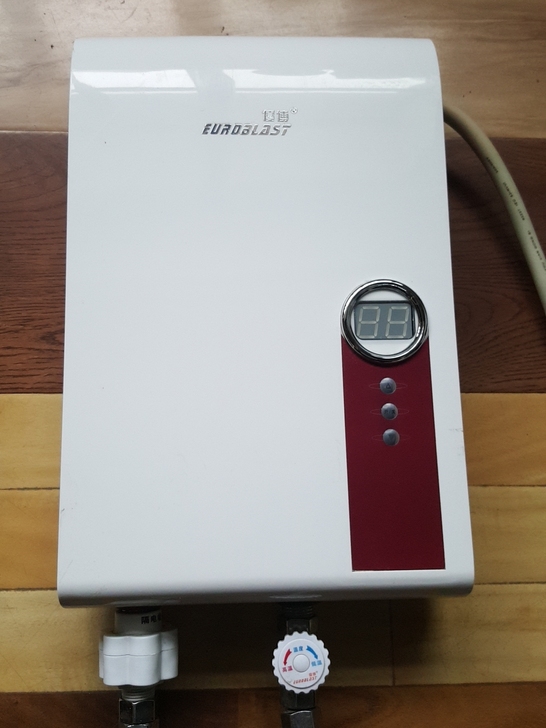 快热式热水器