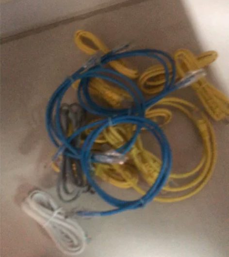成品六类网线2-3米10元一根 感兴趣的话...