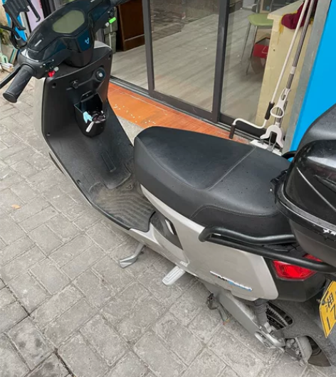 小牛电动车M?动力版小牛电动m+动力版，银...