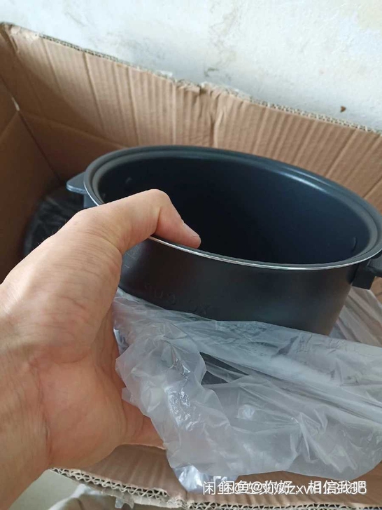 全新小熊电饭煲型号DFB一A20y1内胆，...
