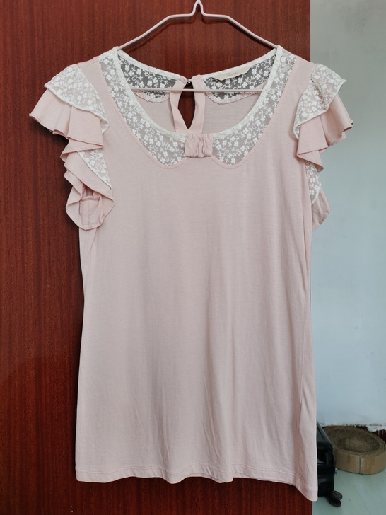 Roem罗燕女士T恤蕾丝衫165全新