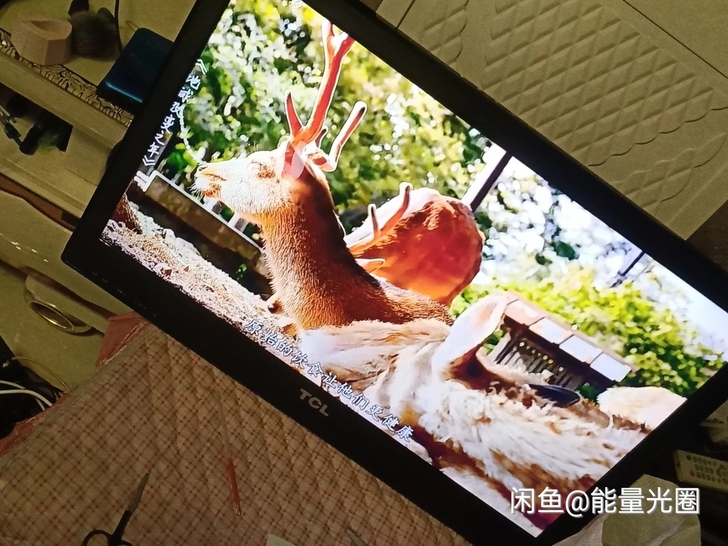 24寸液晶电视机，一切正常，无暗病