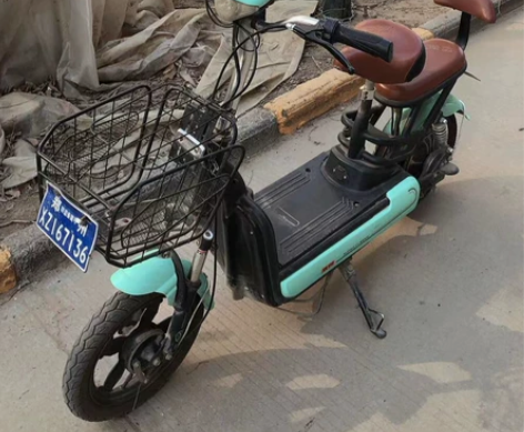 捡漏车，车子各项功能齐全，动力大跑得快，电...