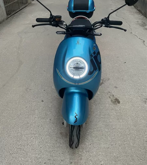 五羊电动车,五个60v,原价卖三千多块钱,...