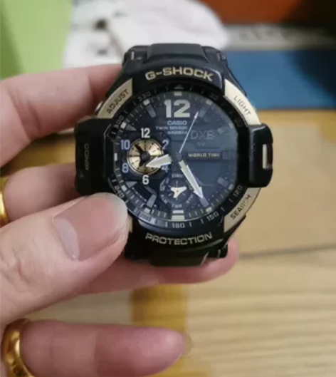 正品卡西欧手表，当时1千多买入，现在600...