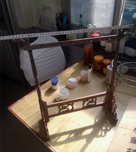 鸡翅木笔架，便宜转了。 鸡翅木笔架，一经出...