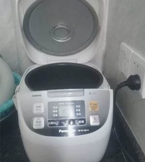 松下电饭煲4L 智能预约日本电饭锅3L迷你...