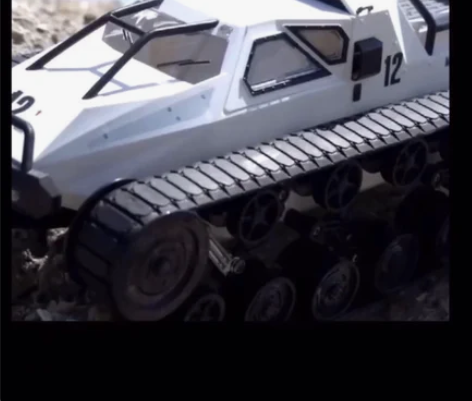 成人儿童大号四驱履带遥控坦克模型玩具，充电...