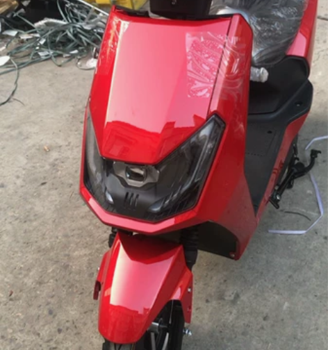 新喜悦，带保险杠和尾箱、可以装7235的电...