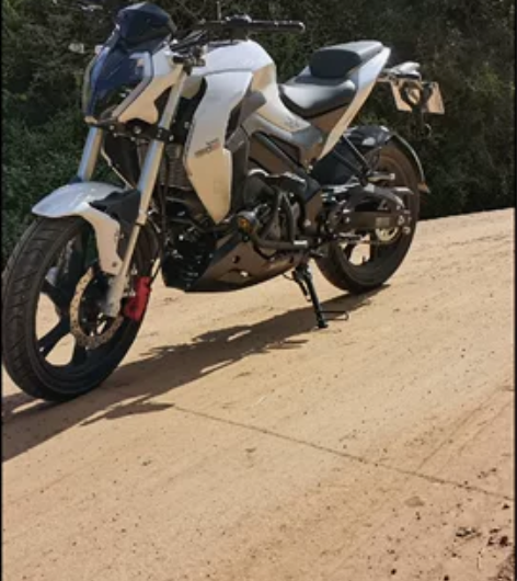 2021年9月入手新车贝纳利小迅龙150S...